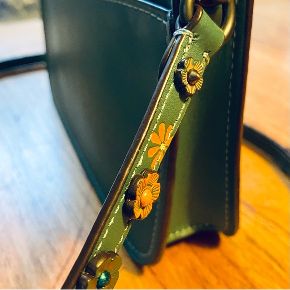 Coach 1941 Soho Crossbody Clutch 22037 Tea Rose Glovetanned Leather, Turquoise - Picture 4 of 7